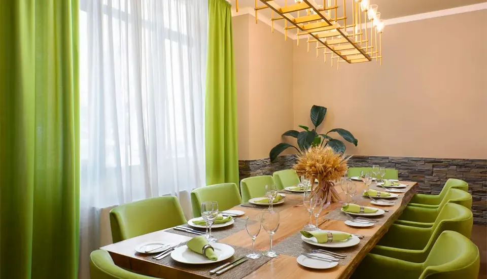 هتل گلدن تولیپ رزا خوتور